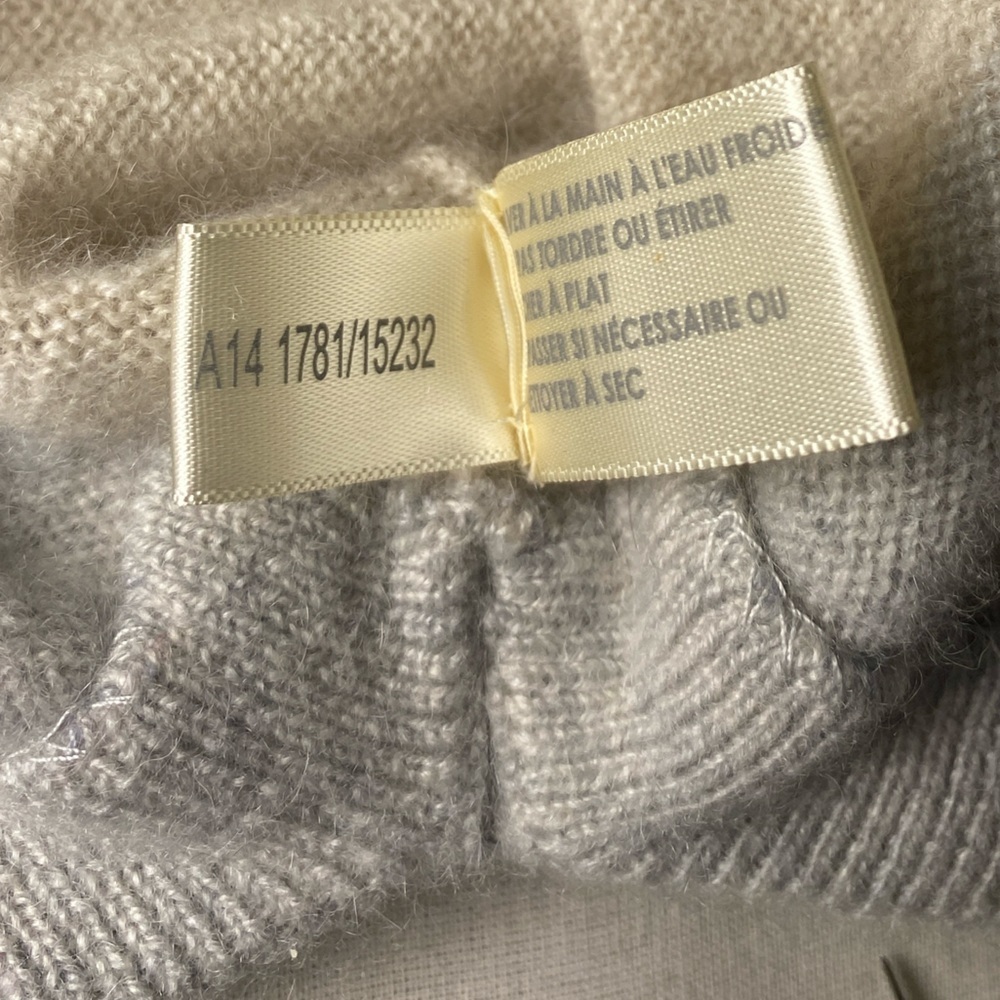 White + Warren Powder Blue and Cream 100% Cashmere Pullover Sweater Size S - Picture 12 of 12